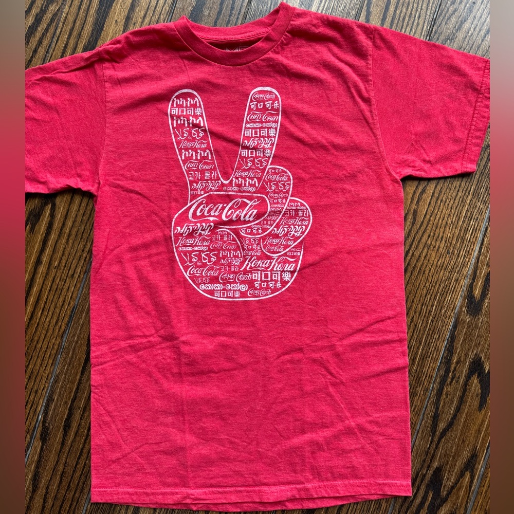 MF presents Coca Cola Peace T-Shirt